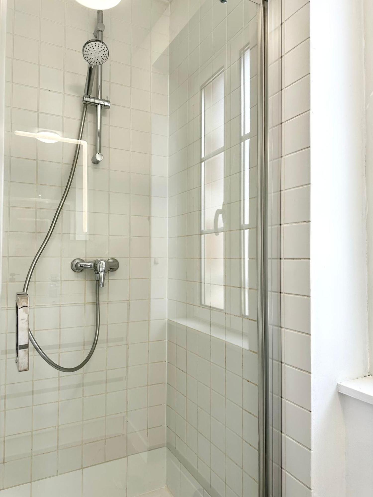La Croix Blanche - Proche Hopital - Parking Apartment Mont-de-Marsan Ngoại thất bức ảnh